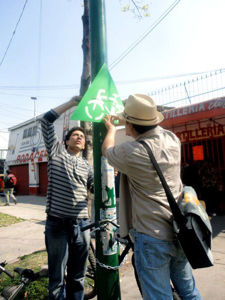 Mexico City residents build their own bicycle infrastructure (Photo via This Big City)
