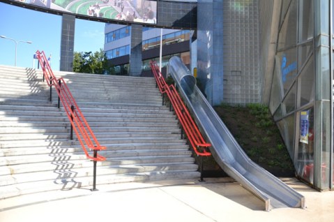 The Dutch city of Utrecht's "Transfer Accelerator". Photo via Pop Up City